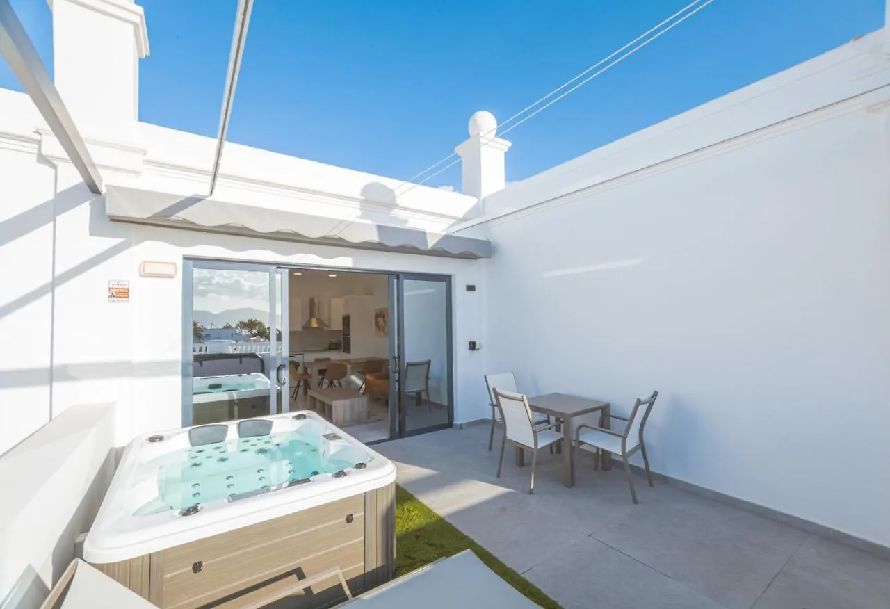 Atlantico Plaza 1A - 3 Beds - 2 Baths kontakter